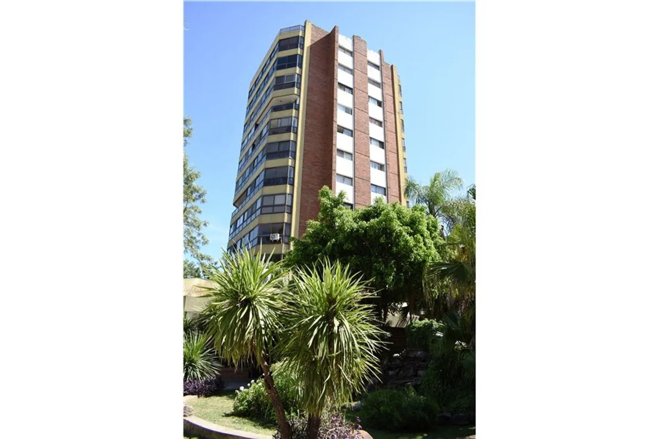 Departamento de 2 ambientes en alquiler en Pilar, Chacabuco 500