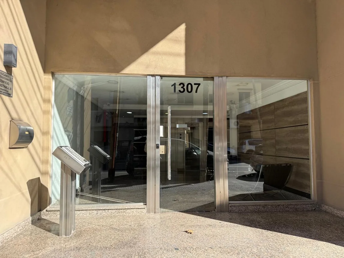 Departamento en venta en Avellaneda, foto 2