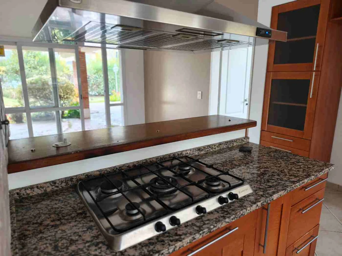Casa en venta en Neuquén, foto 3
