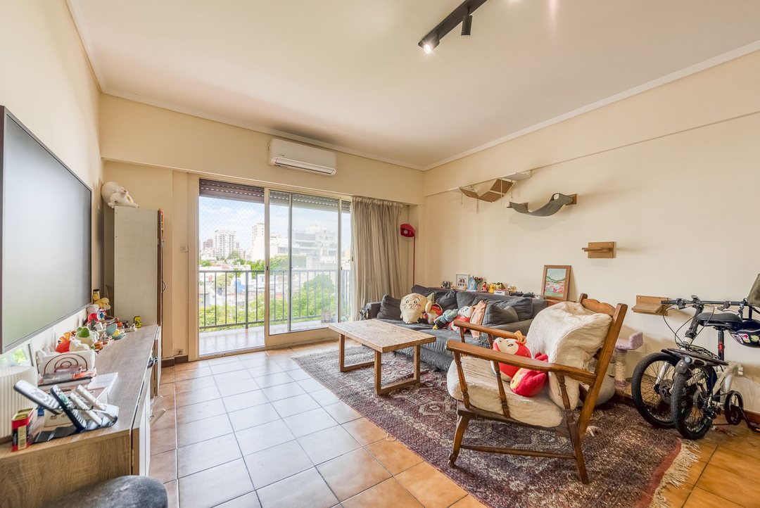 VENTA DEPARTAMENTO 3 AMBIENTES CABALLITO CON RENTA