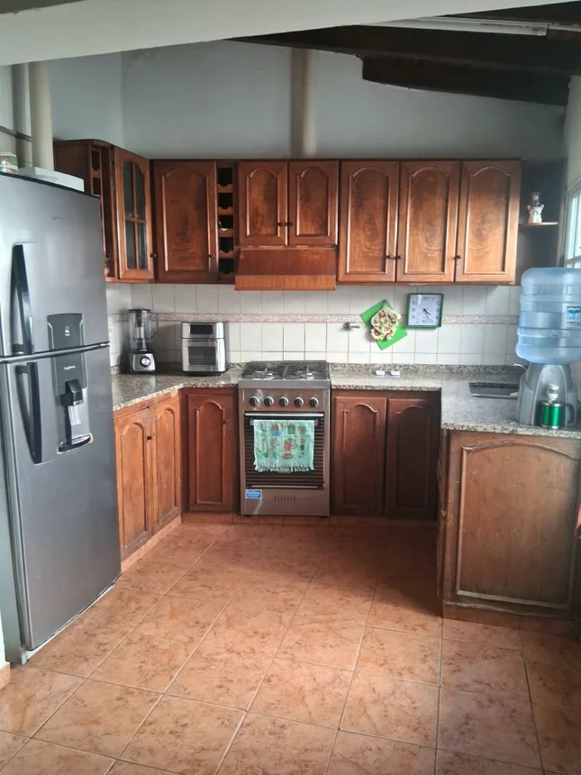 Casa en venta en Rosario, foto 2