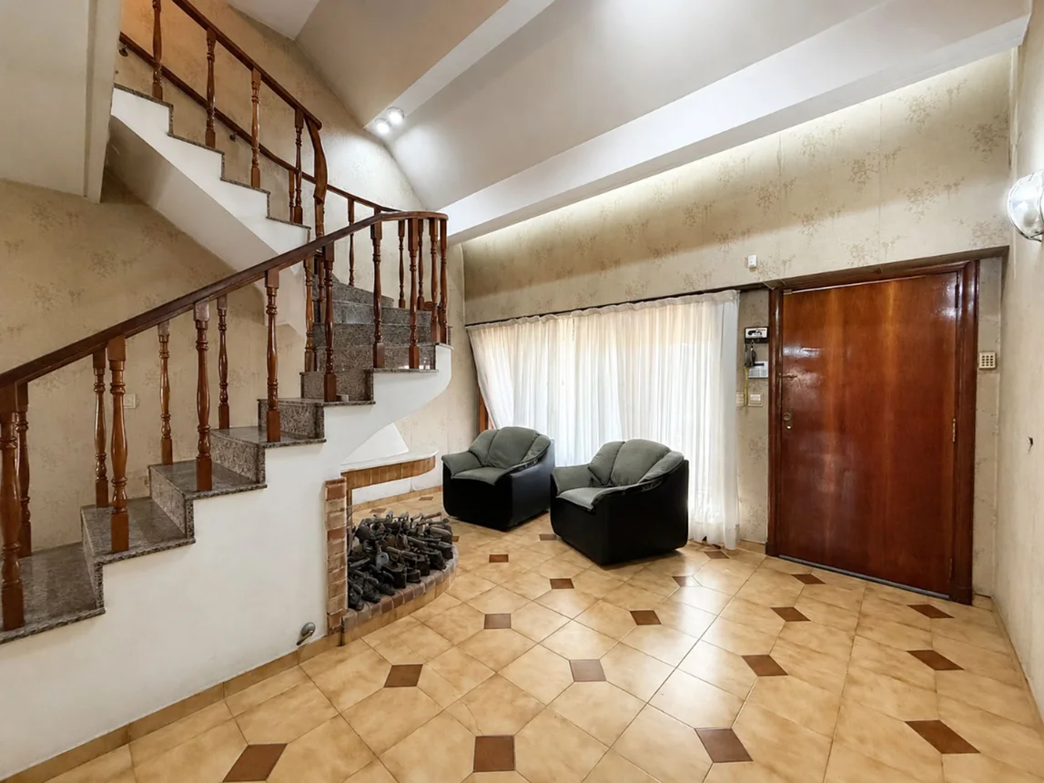 Casa de 5 ambientes en venta en Lanús Este, Juncal 2600, foto 4