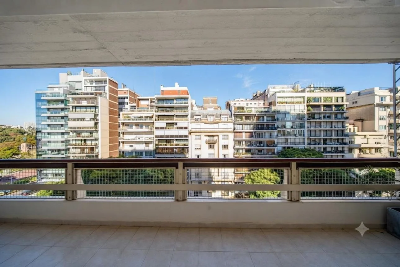 Venta-piso barrio parque,3 dorm, cochera móvil, foto 2
