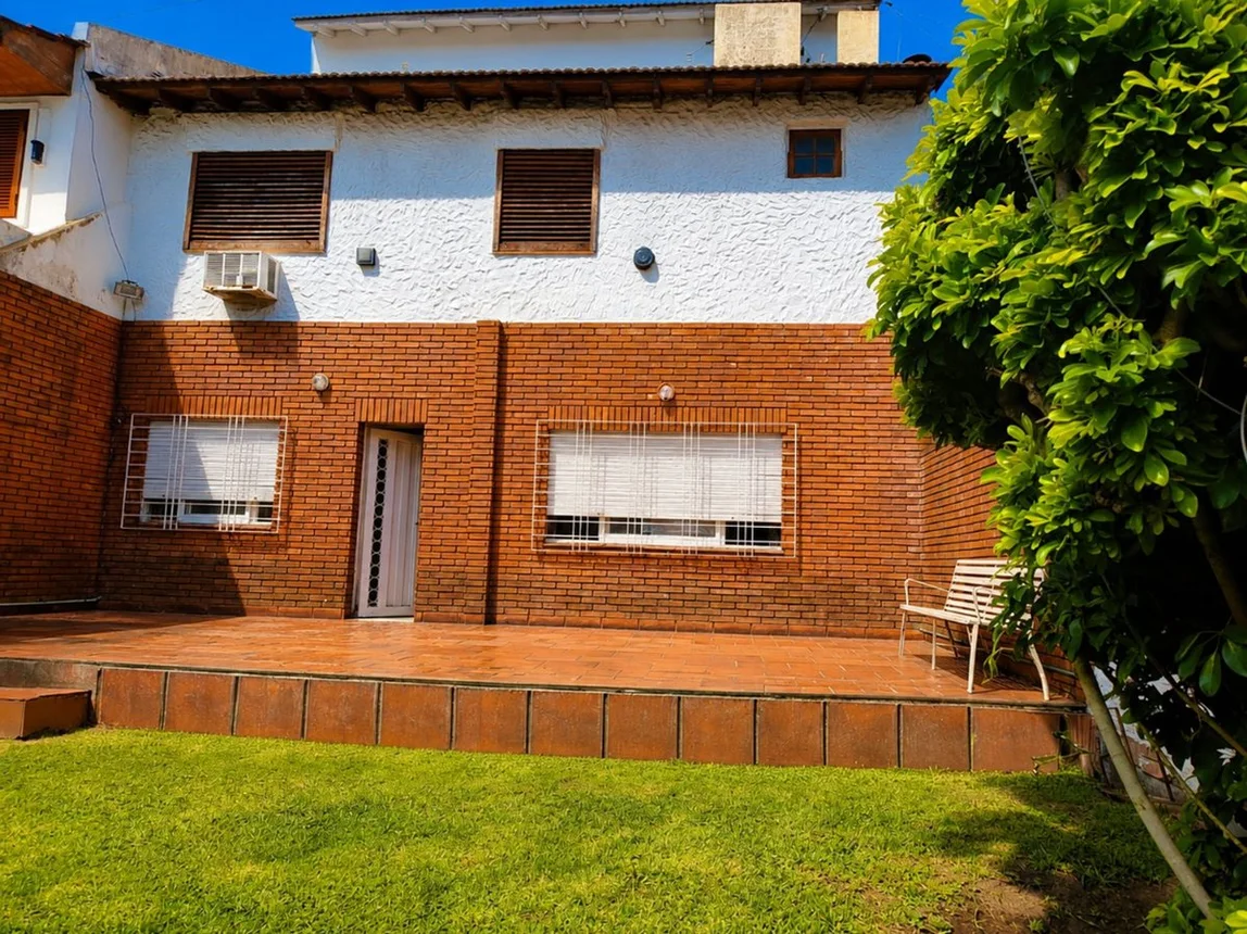 Casa en venta en Haedo, foto 2