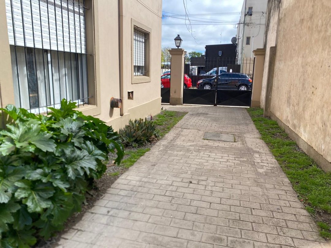 AlQUILER DEPARTAMENTO SEMICENTRO TANDIL
