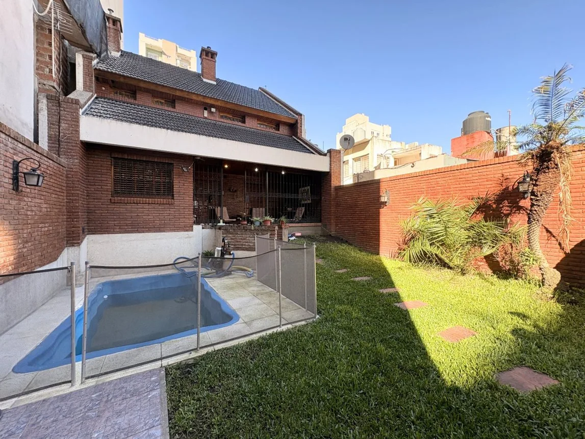 Casa en venta en Caseros