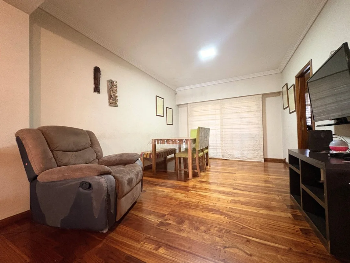 Casa en venta en Caseros, foto 3