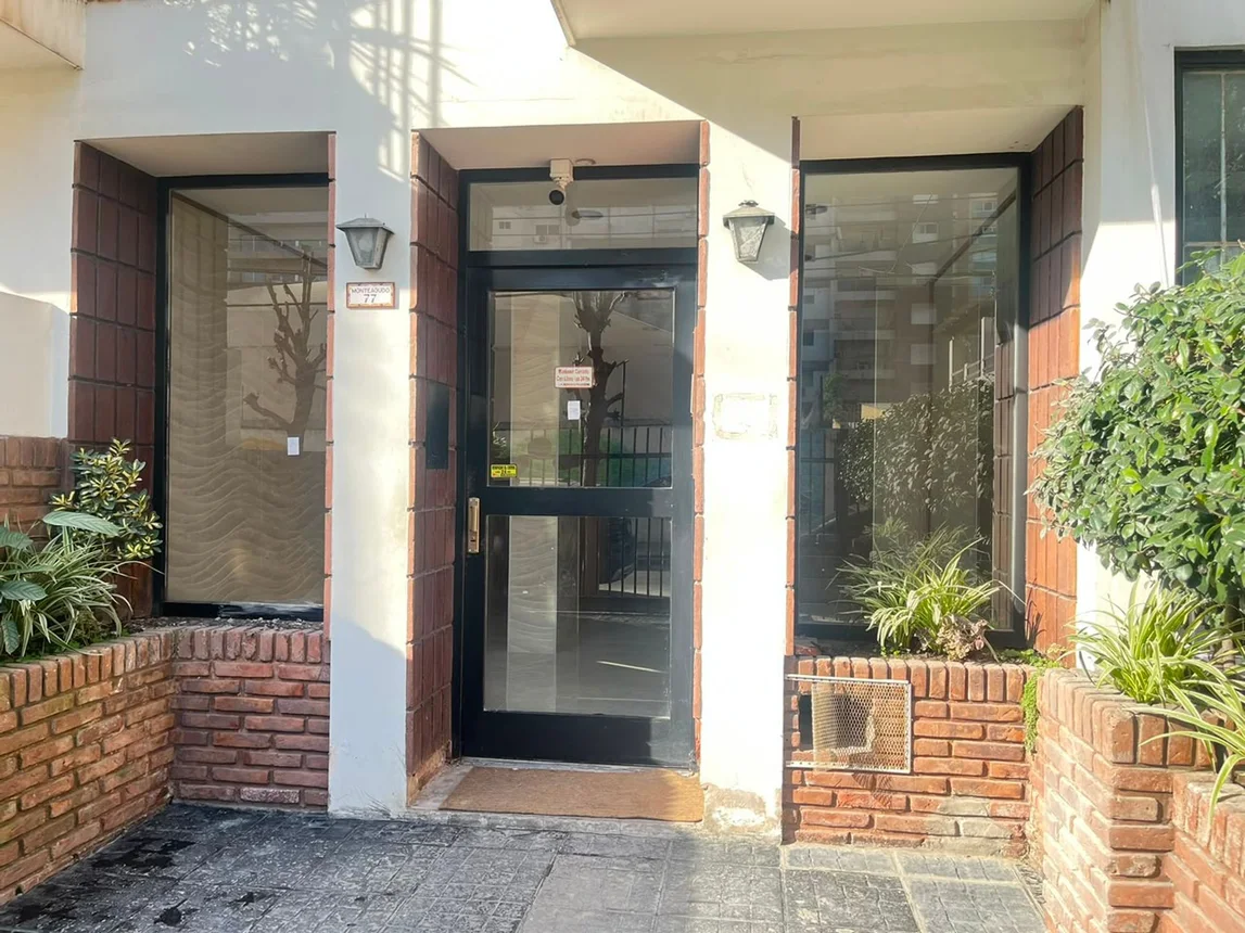 Departamento en alquiler en Ramos Mejía, Monteagudo 0, foto 2