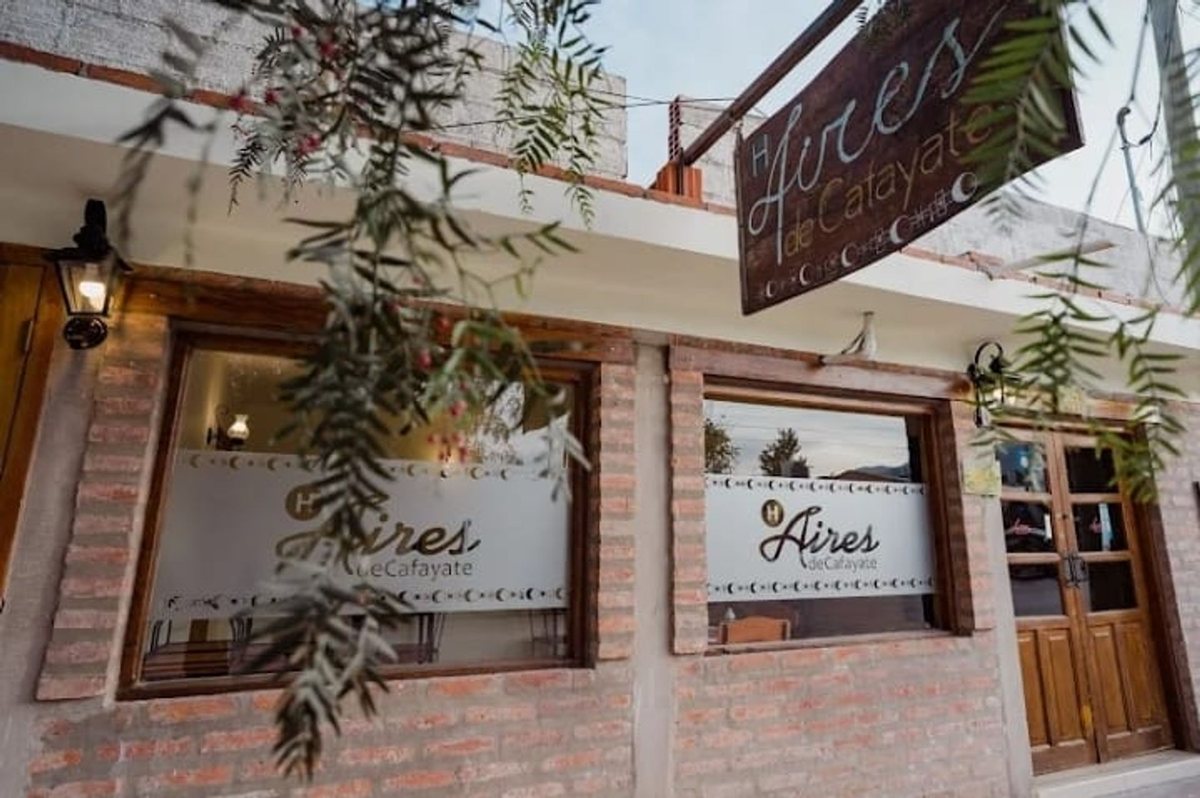 HOSTAL EN VENTA CAFAYATE AMOBLADO APTO CREDITO - foto 2
