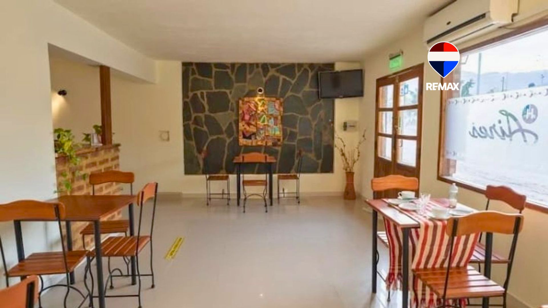 HOSTAL EN VENTA CAFAYATE AMOBLADO APTO CREDITO - foto 1