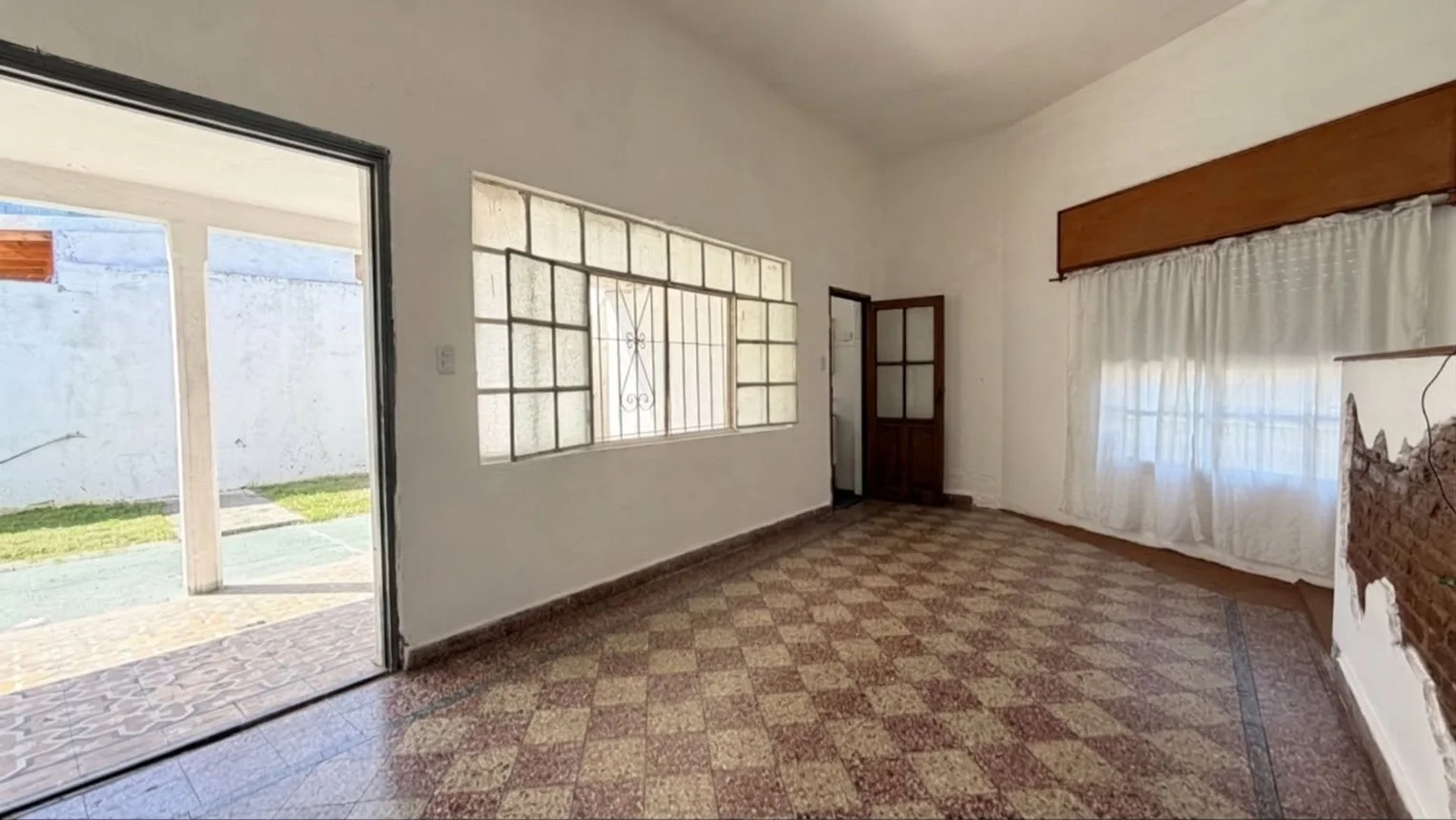 PH de 2 ambientes en venta en El Palomar, Chanas 2000, foto 2