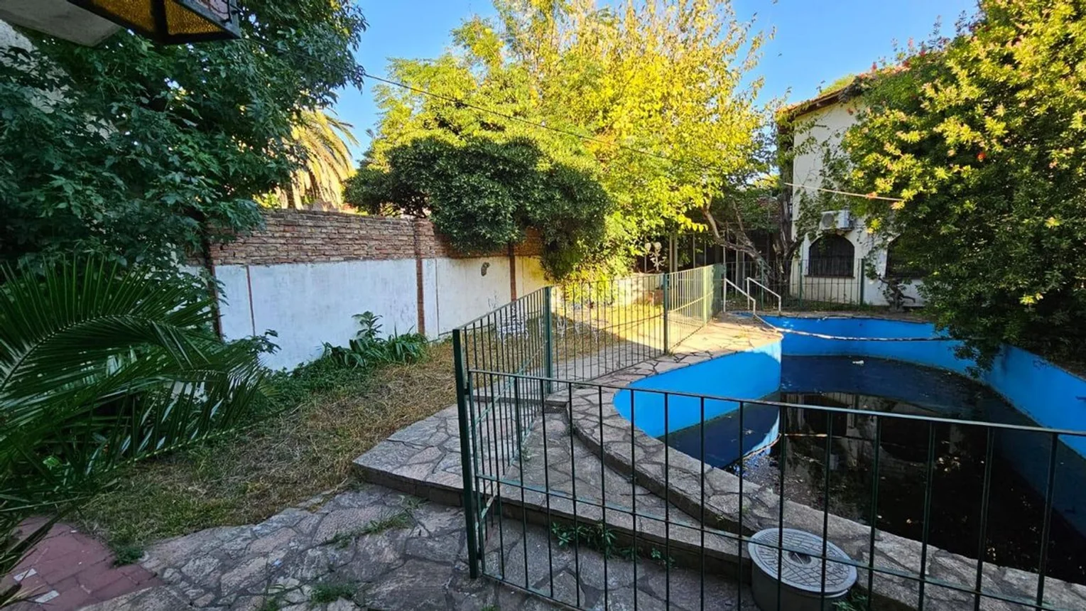 Casa de 6 ambientes en venta en Beccar, General Guido 100, foto 3