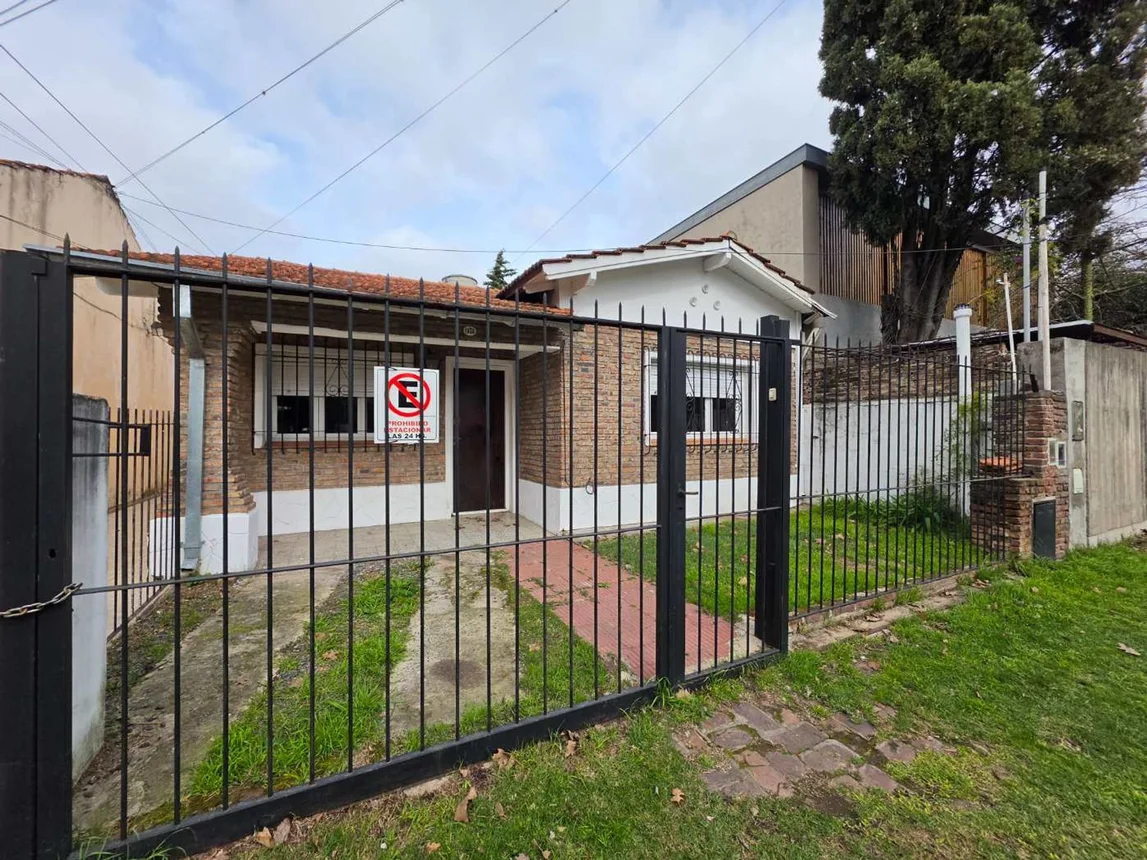 Alquiler casa 3amb-san isidro-jardin-quincho-garag, foto 1