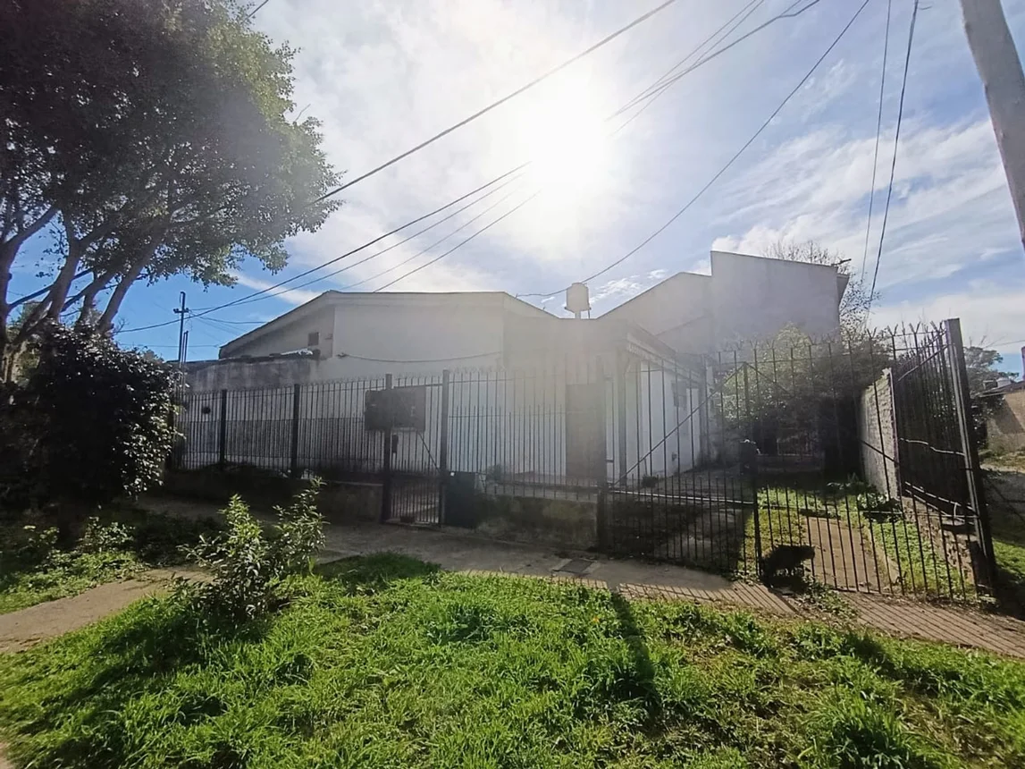Casa en venta en Caseros, foto 5