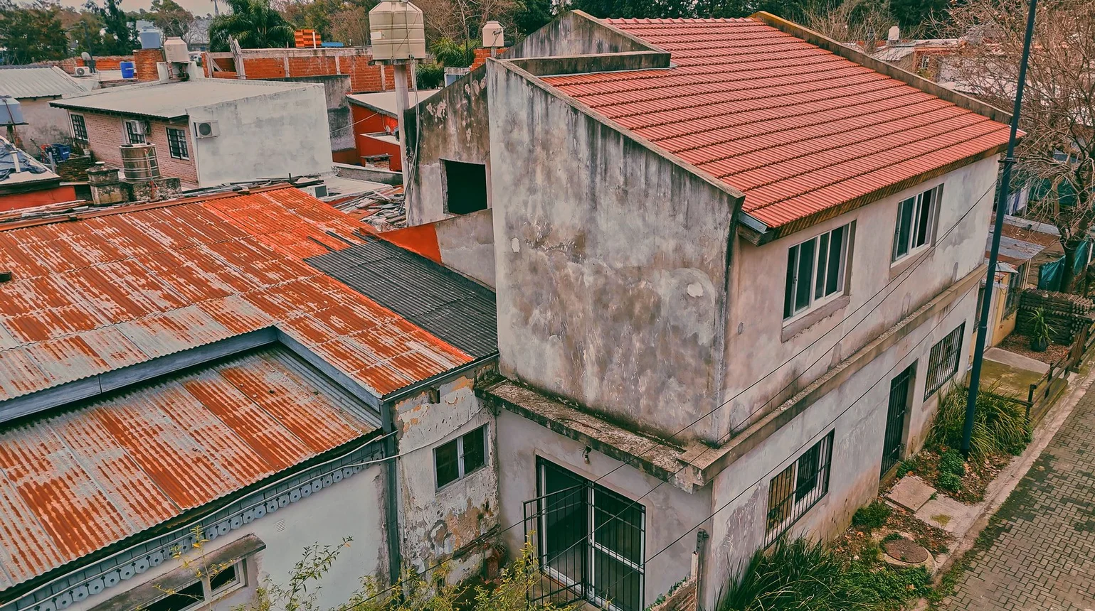 Casa en venta en Caseros, foto 2