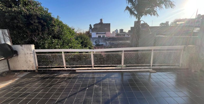 PH 3 AMBIENTES BALCÓN PATIO S/EXPENSA APTO CREDIT0