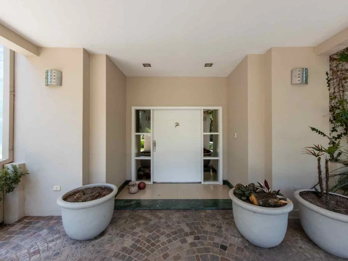 Venta exclusiva casa 4 dorm lomas de la carolina, foto 3