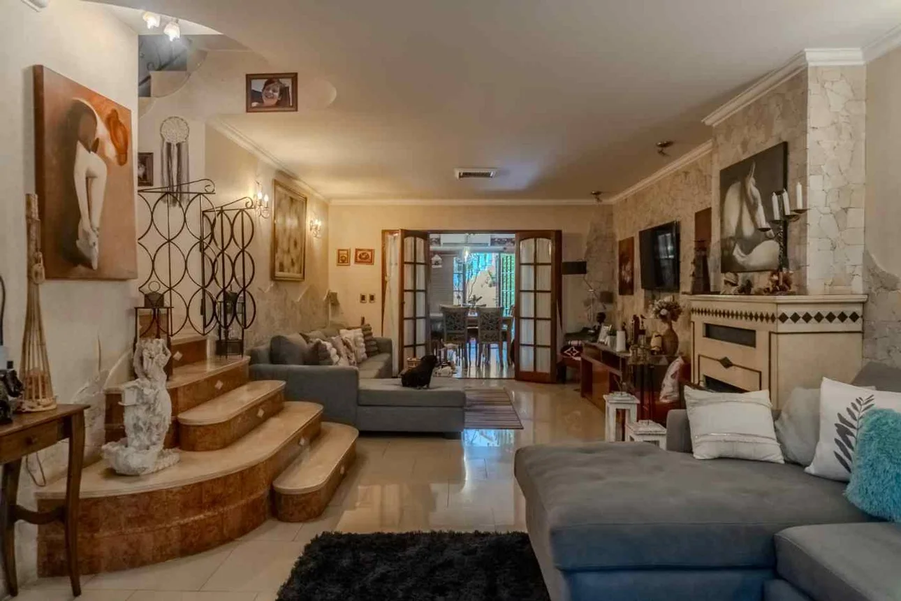 Casa de 5 ambientes en venta en Lanús Este, Ramón Cabrero 1400, foto 5