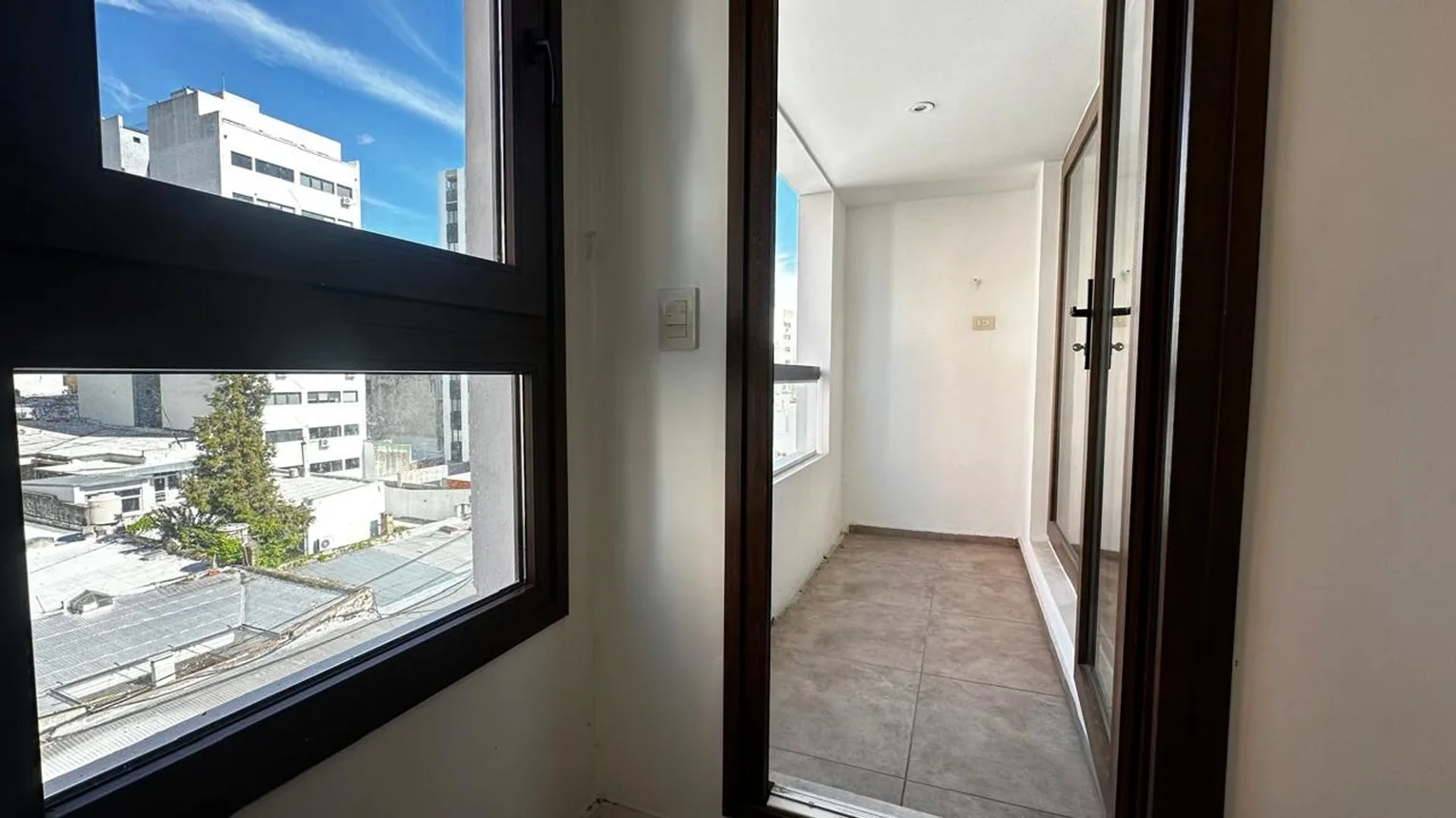 Departamento de 2 ambientes en alquiler en La Plata, Calle 47 Entre 14 y 15 900, foto 4
