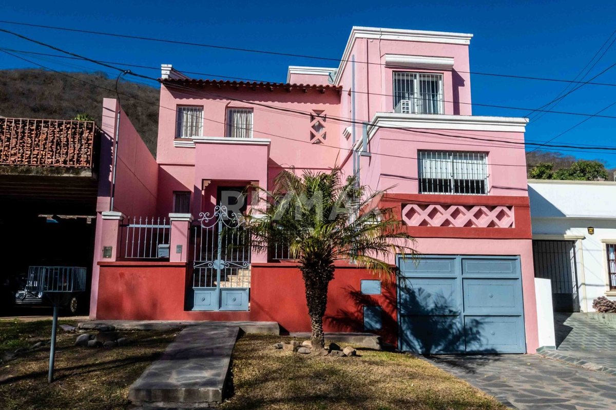 CASA 4 DORMITORIOS VENTA TRES CERRITOS CON PILETA - foto 2