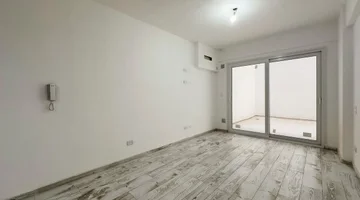 Monoambiente c/patio – Balvanera