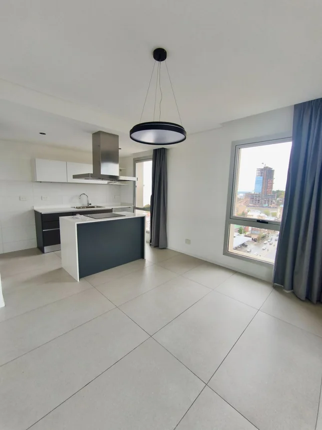 Departamento de 3 ambientes en alquiler en Neuquén, Avenida Doctor Ramón 100, foto 3