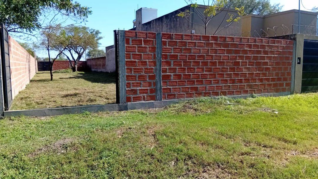 Terreno de 500 m2 totalmente amurado en venta