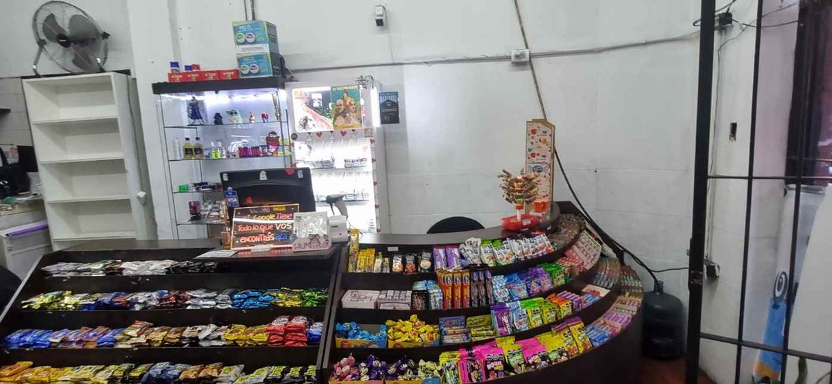 Foto 3 — ALQUILER LOCAL COMERCIAL MONSERRAT