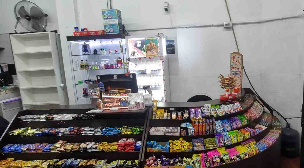 Foto 2 — ALQUILER LOCAL COMERCIAL MONSERRAT