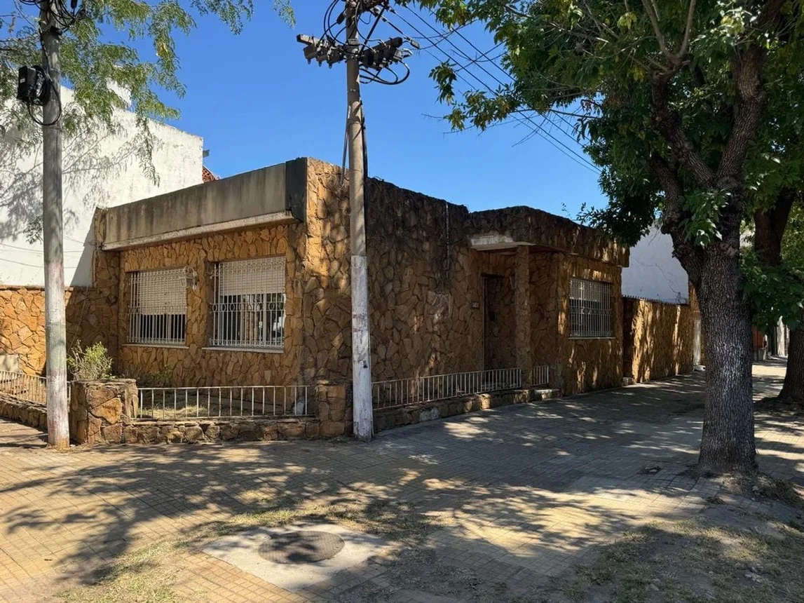 Casa en venta en La Plata, foto 3