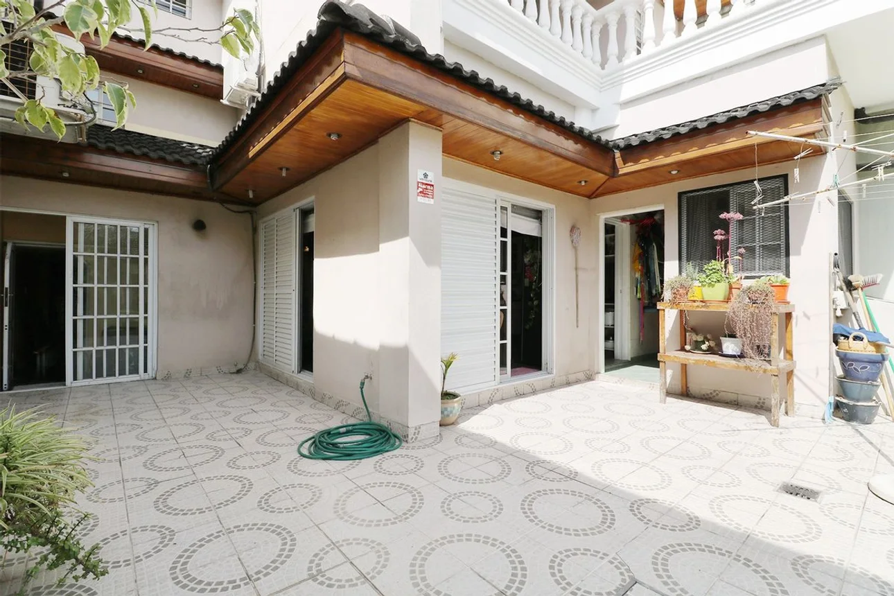 Casa tríplex de 5 ambientes en venta en Gerli, General Güemes 1200, foto 3