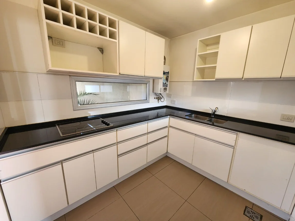 Casa tríplex en venta en Villa Carlos Paz, foto 5