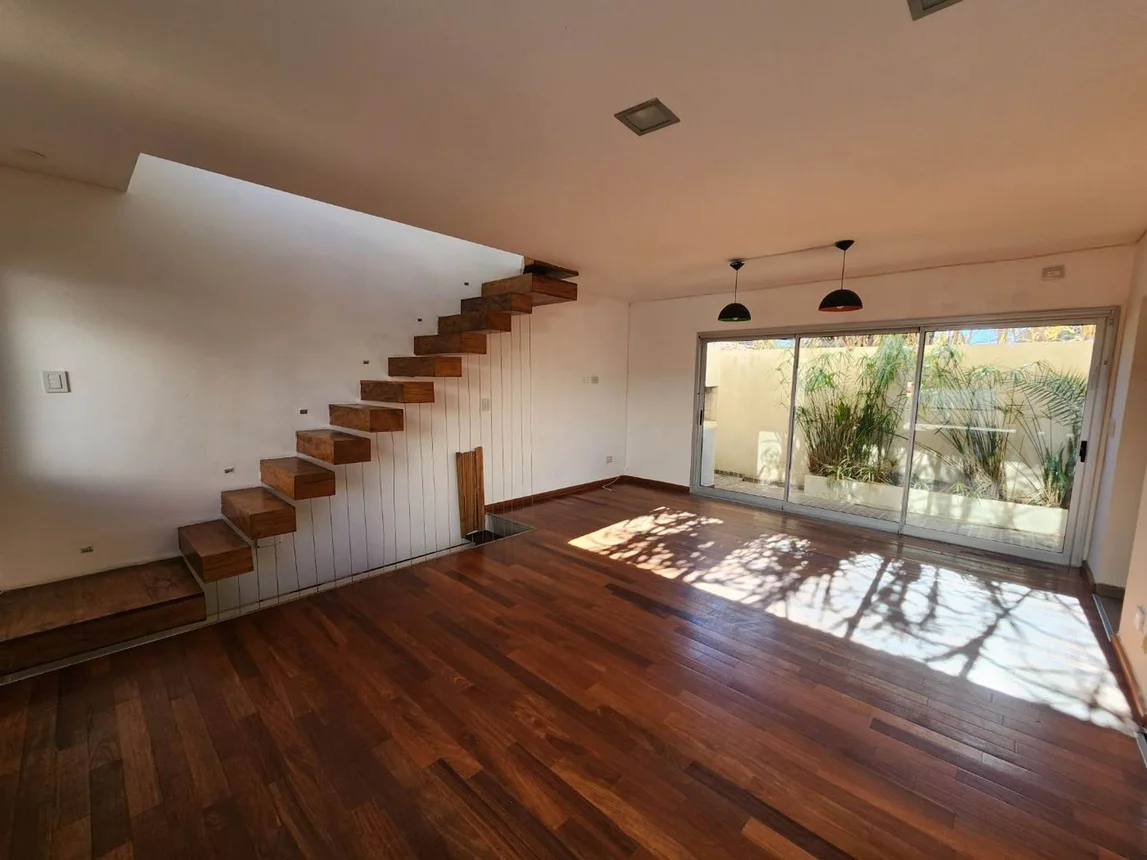 Casa tríplex en venta en Villa Carlos Paz, foto 4
