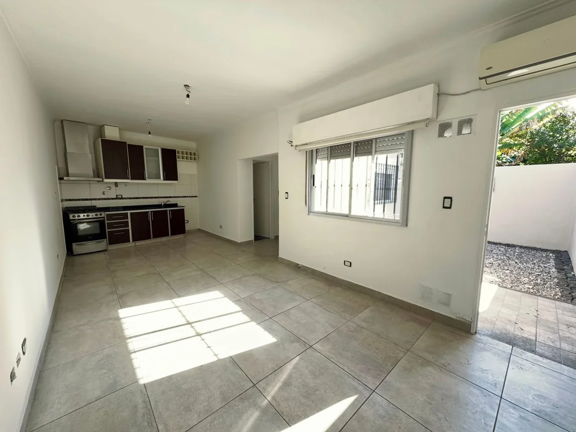 PH de 2 ambientes en venta en San Andrés, Bolivia 2700