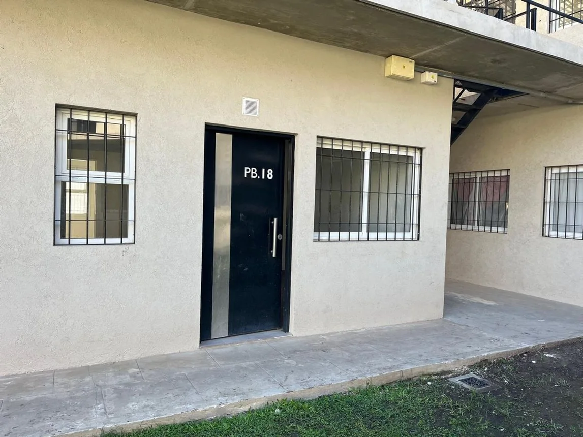 Departamento de 2 ambientes en venta en Pilar, Uruguay 1300, foto 2
