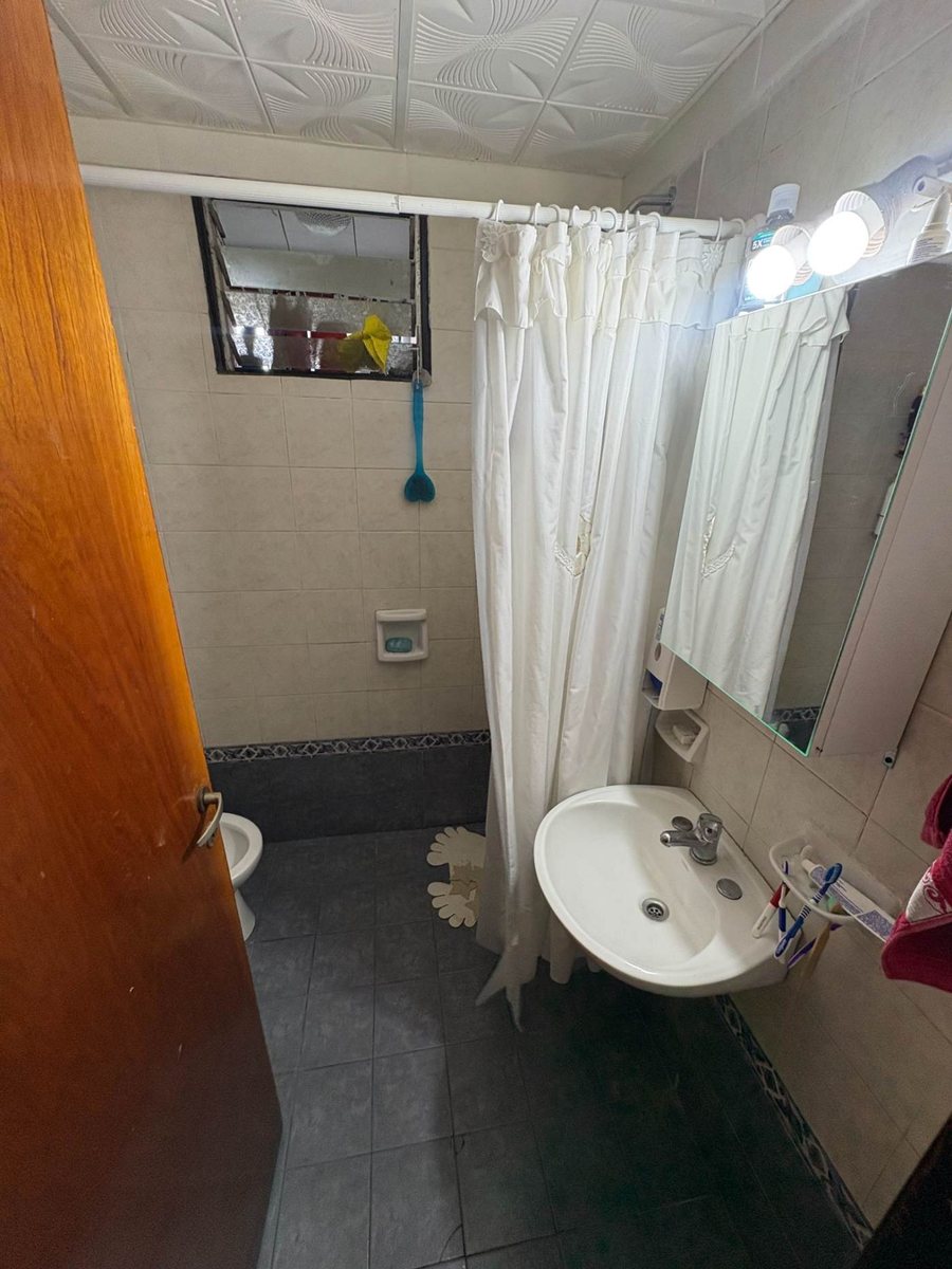DEPARTAMENTO VENTA BARRIO BANCARIO ZONA SUR 3 DORM - foto 7