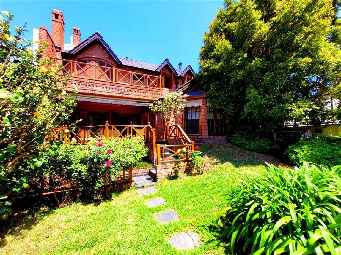 Casa tríplex en venta en Villa Martelli, foto 4