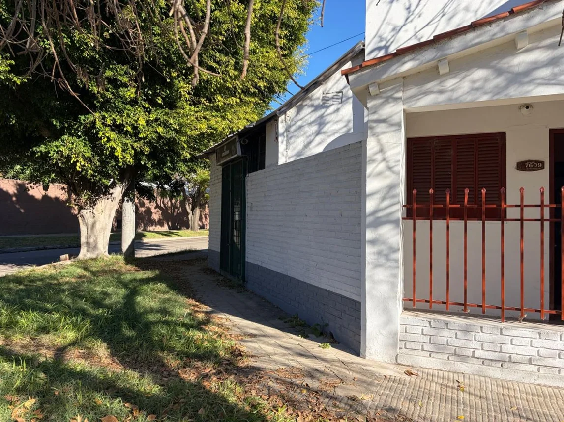 Casa de 2 ambientes en venta en Santa Fe, Echague 7600, foto 2