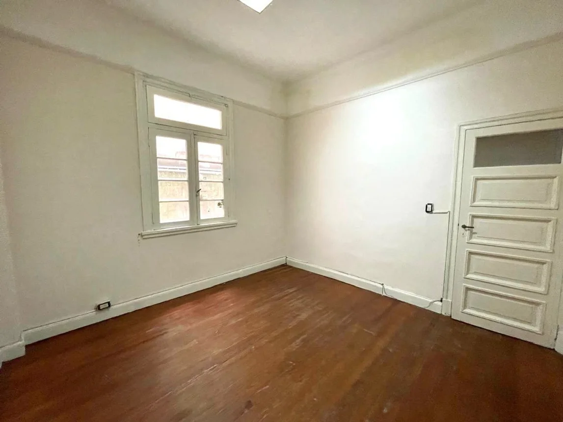 Departamento de 3 ambientes en venta en Monserrat, Avenida Hipólito Yrigoyen 400, foto 5