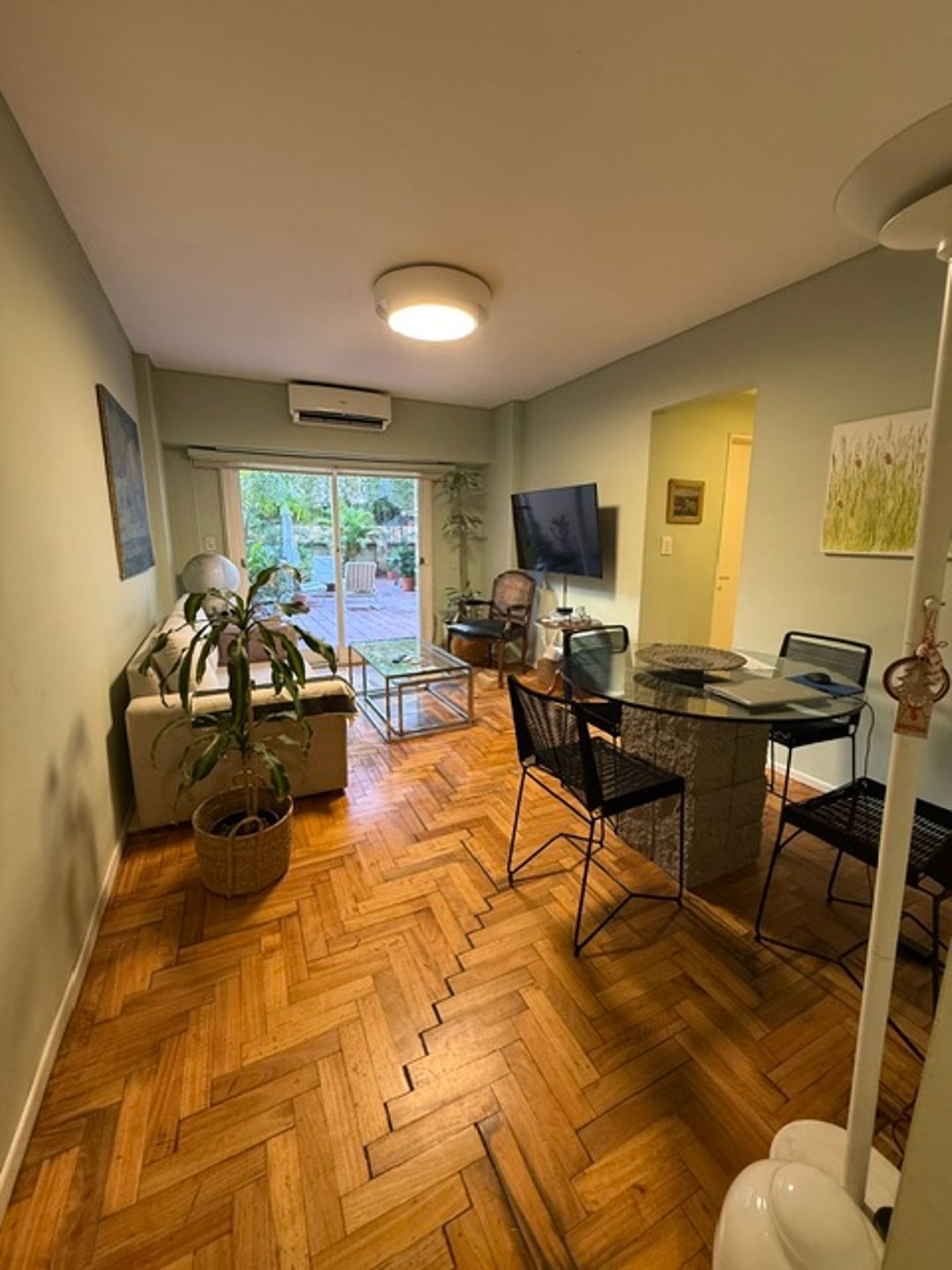 VENTA 3 AMB C/GRAN PATIO Y COCHERA EN BALVANERA