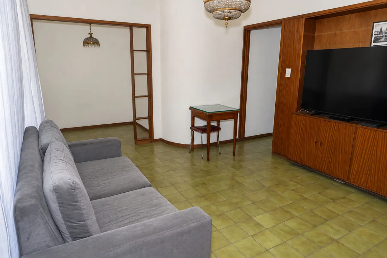Casa de 5 ambientes en venta en Adrogué, Comodoro Rivadavia 800, foto 5