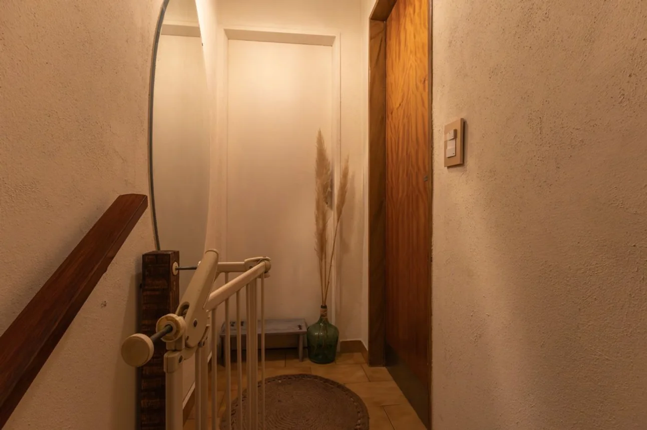 Casa de 7 ambientes en venta en Lomas del Mirador, Alcorta 3500, foto 3