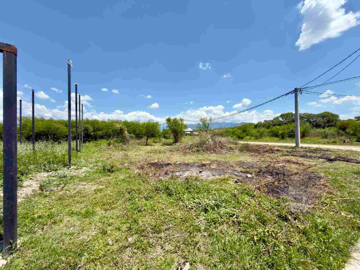 VENTA TERRENO ESQUINA BUEN CLIMA ZONA OESTE ATOCHA - foto 4