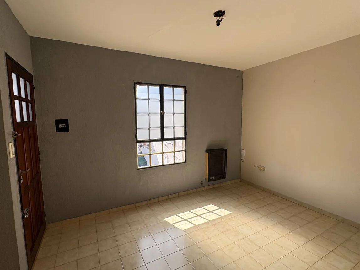 Departamento de 2 ambientes en alquiler en La Plata, Calle 119 32 E/ 33 0, foto 2