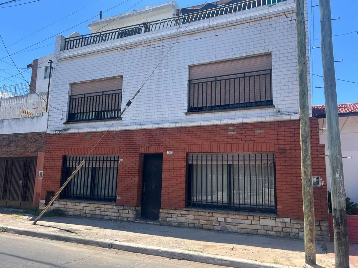 PH en venta en Ramos Mejía