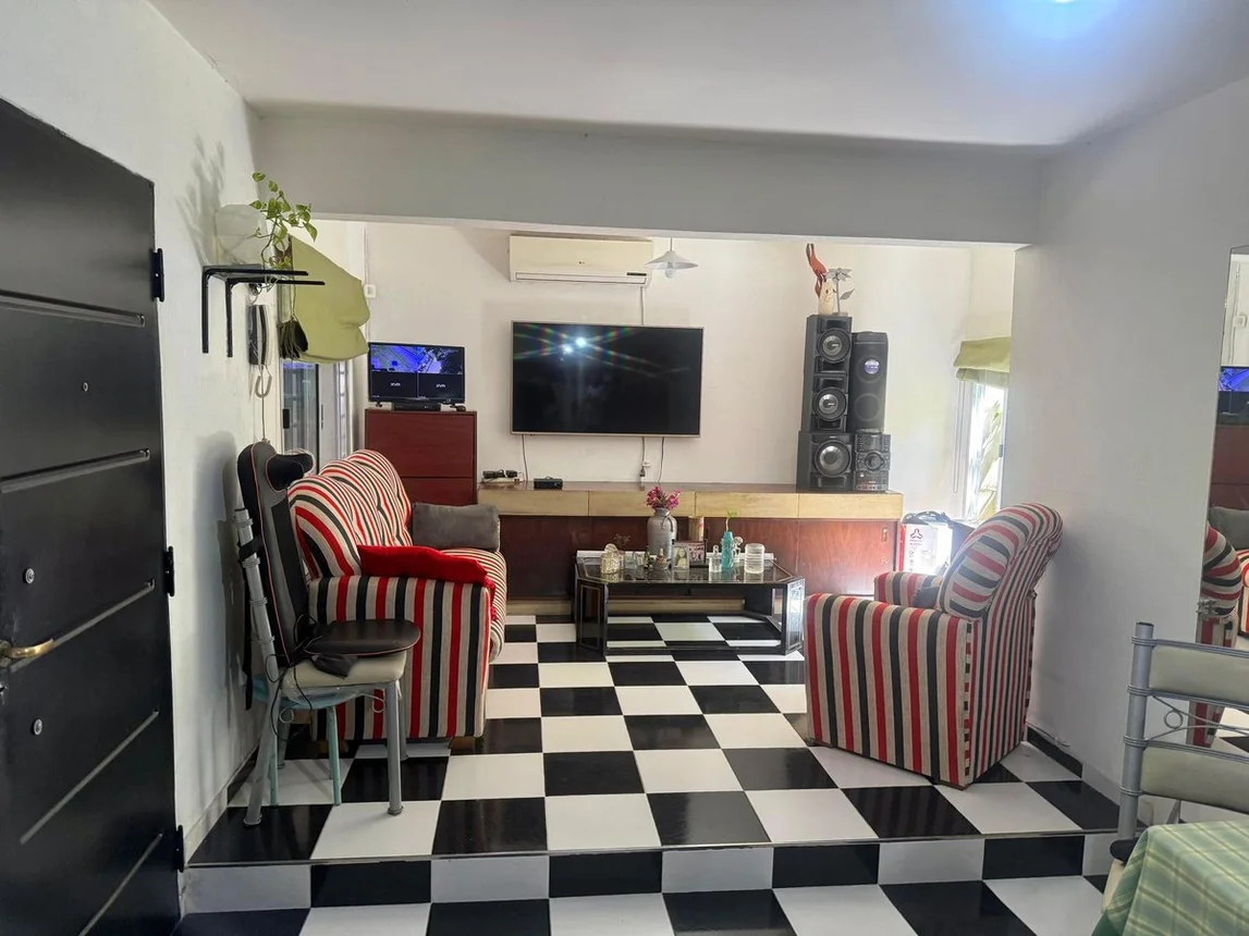 PH de 3 ambientes en venta en Temperley, Baigorria 800, foto 2