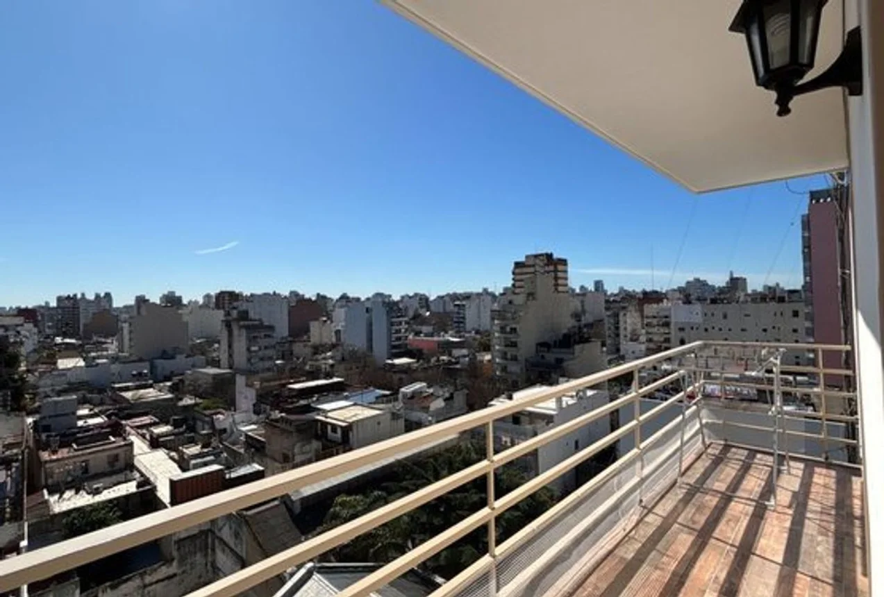 Semipiso de 3 ambientes en venta en San Cristóbal, Avenida San Juan 2400