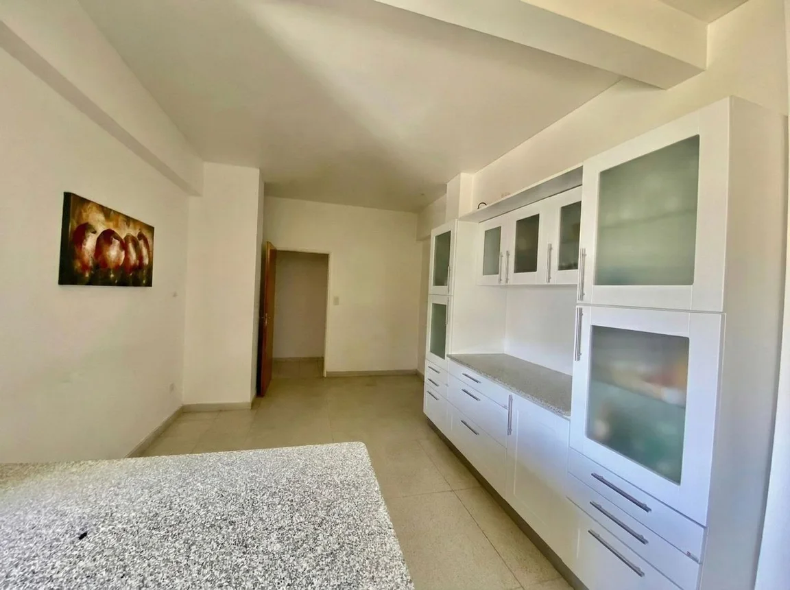 Venta departamento 4 dormitorios y 2 cocheras, foto 4