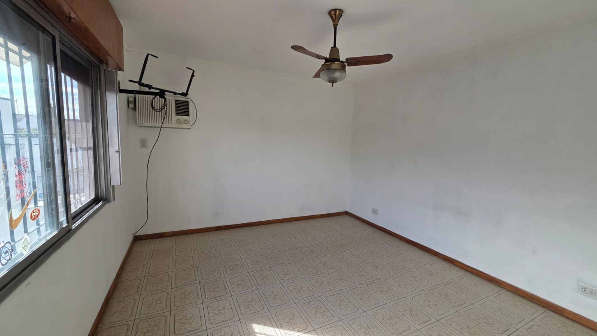 Foto 16 — VENTA PH 3 AMBIENTES PATIO  LLAVALLOL