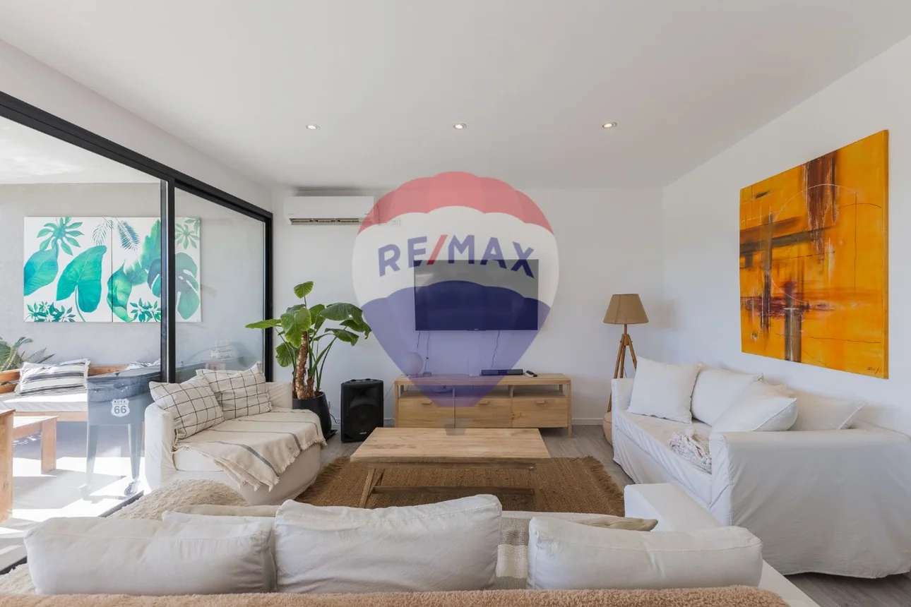 Casa de 5 ambientes en venta en Ingeniero Maschwitz, Barrio Santa Isabel Escobar Calle la Pista 1000, foto 2